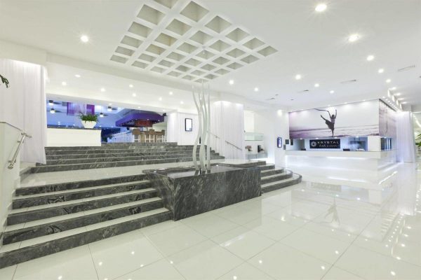 4-1200x900 - Krystal Cancun (lobby)